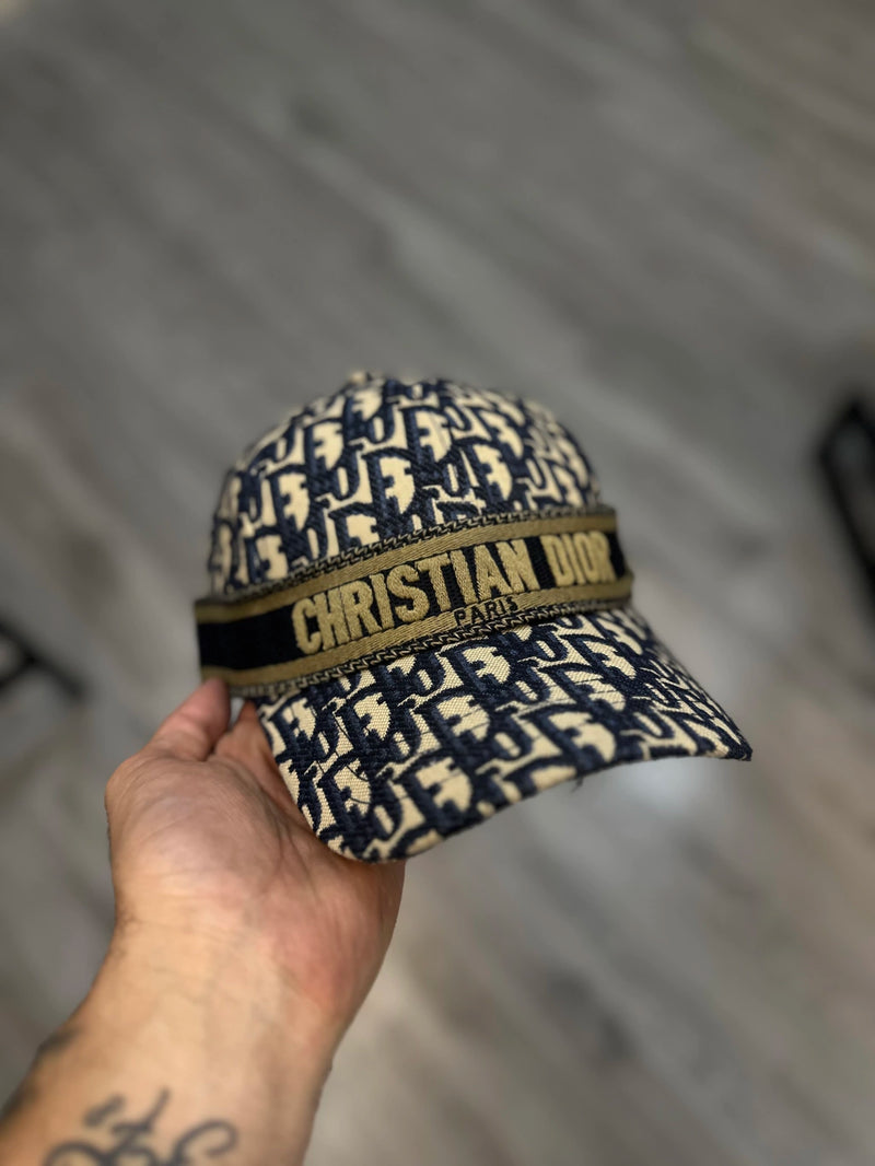 Boné Importado Dior - Bordado Frontal