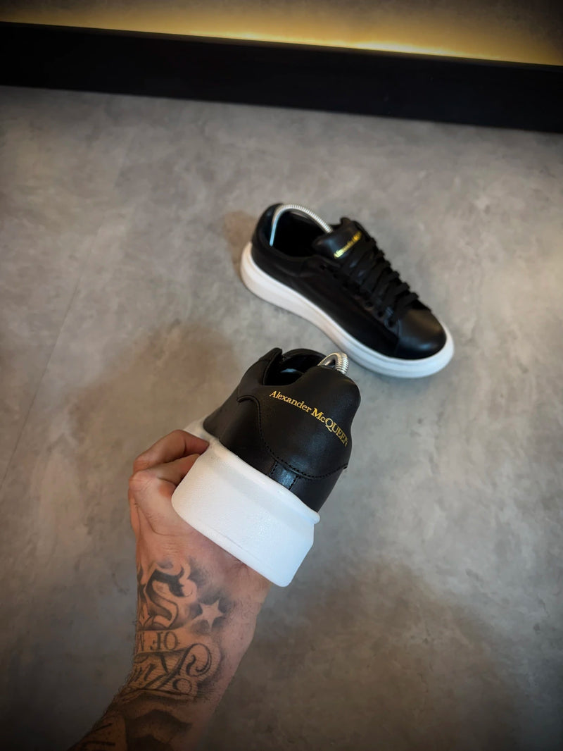Tênis Importado Alexander McQueen - Preto