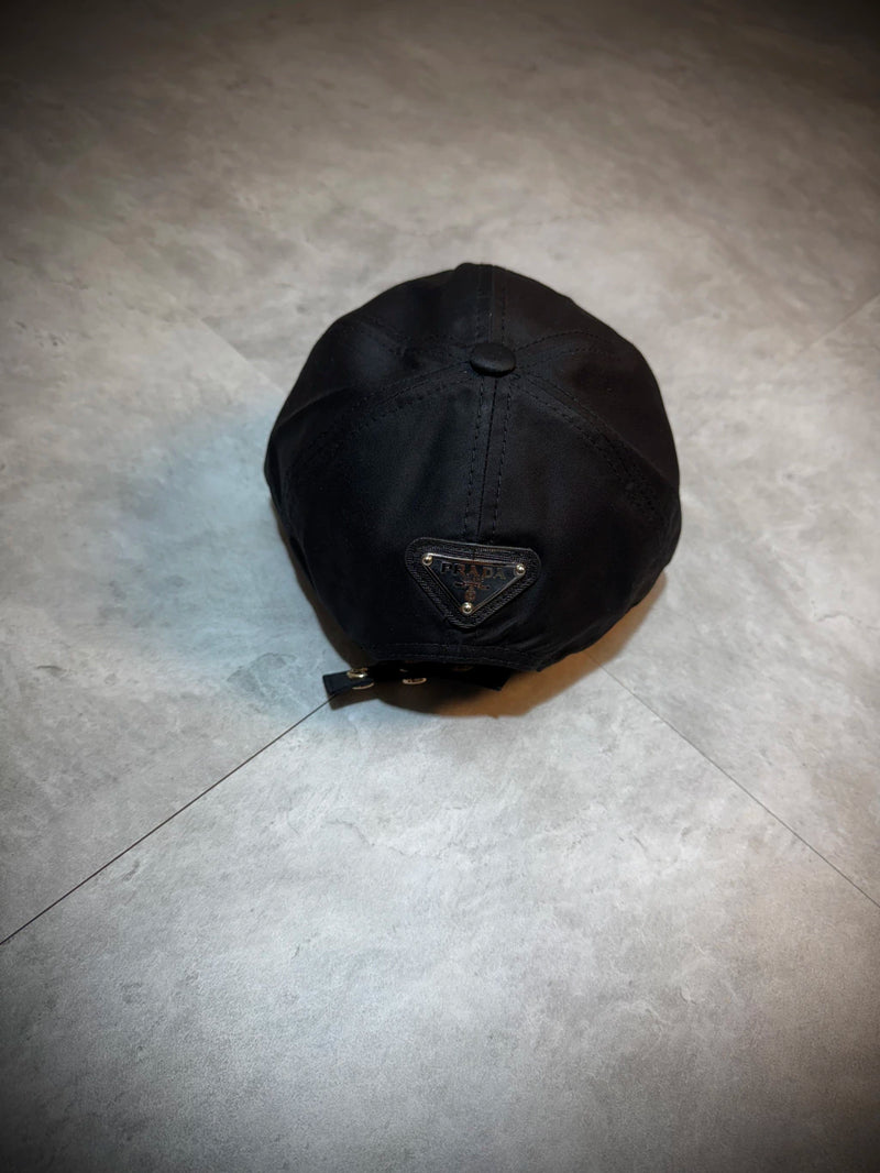 Boné PRADA Bordado - Importado - Preto Acetinado