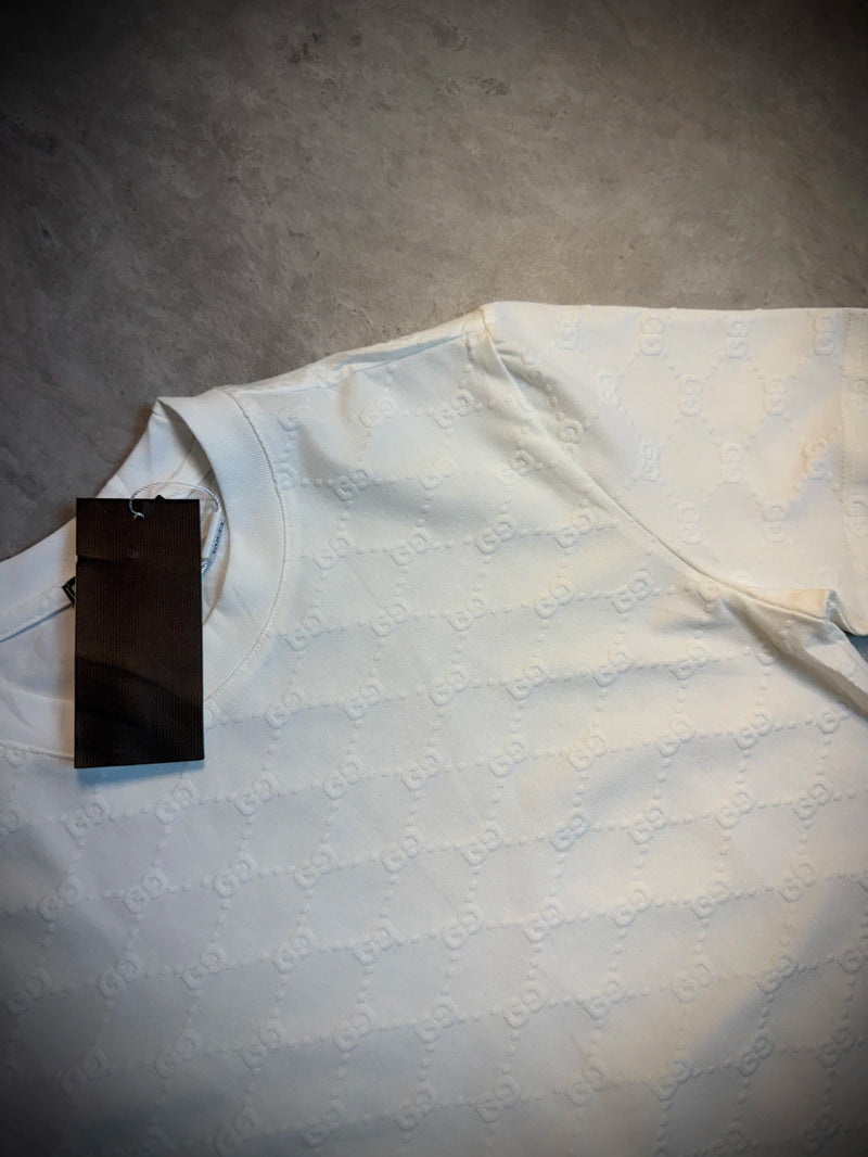 Camisa Grife Importada GUCCI | Alto relevo Bordado - Branca