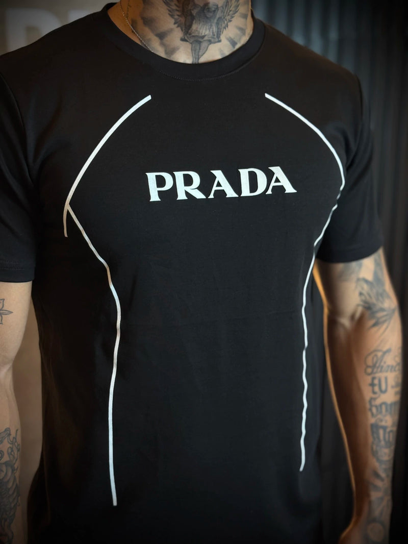 Camisa Prada Escrito Frontal - Premium - Preta