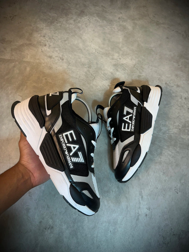 Tênis Emporio Armani | Logo EA7 Branca - Preto/Branco Refletivo