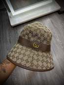 Bucket Gucci Limitado (Faixa de couro | Logo GG Dourada - Bege