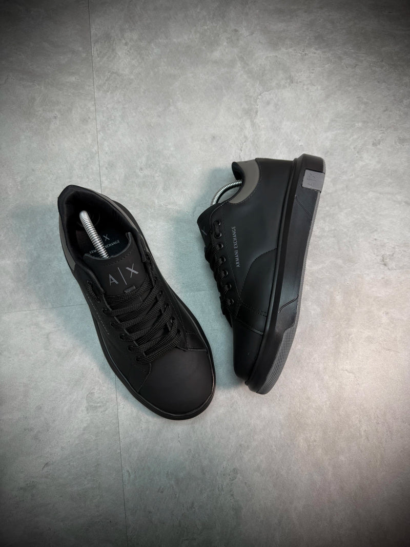 Tênis Rasteiro Armani Escrita lateral - Preto